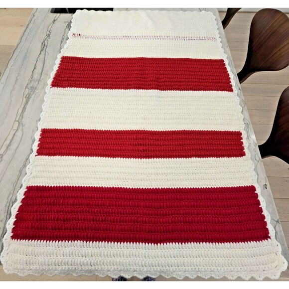 Handmade Crochet Blanket Throw Red White Striped Scallop Edge Soft Acrylic 32x48 - Picture 2 of 16